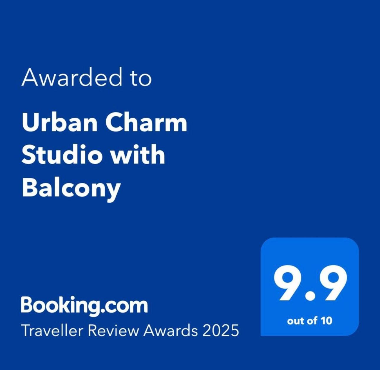 Urban Charm Studio With Balcony Tirana Exterior photo